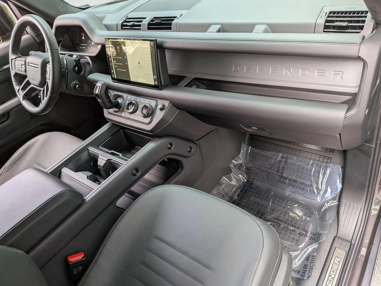 2025 Land Rover Defender 110 P635 OCTA