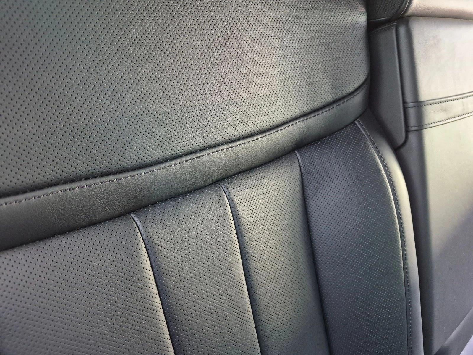 2025 Land Rover Range Rover P530 Autobiography LWB 7 Seat