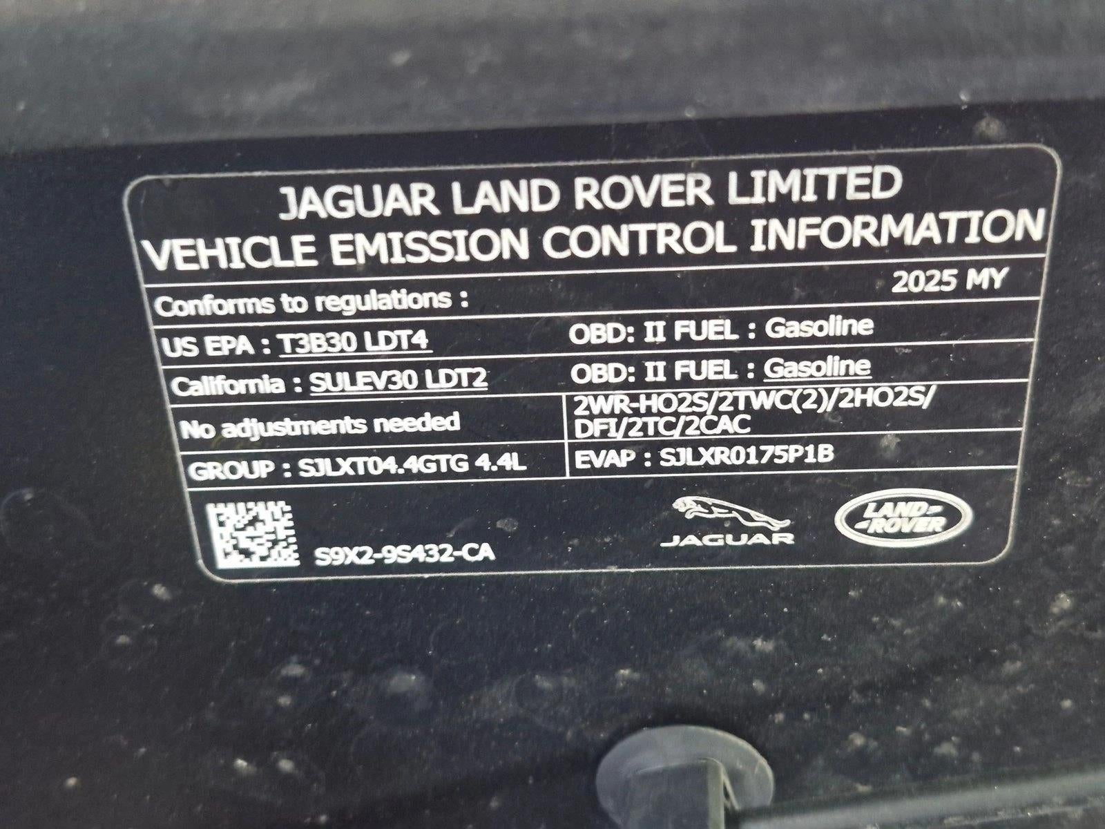 2025 Land Rover Range Rover P530 Autobiography LWB 7 Seat