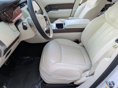 2025 Land Rover Range Rover P530 Autobiography LWB