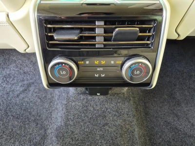 2025 Land Rover Range Rover P530 Autobiography LWB