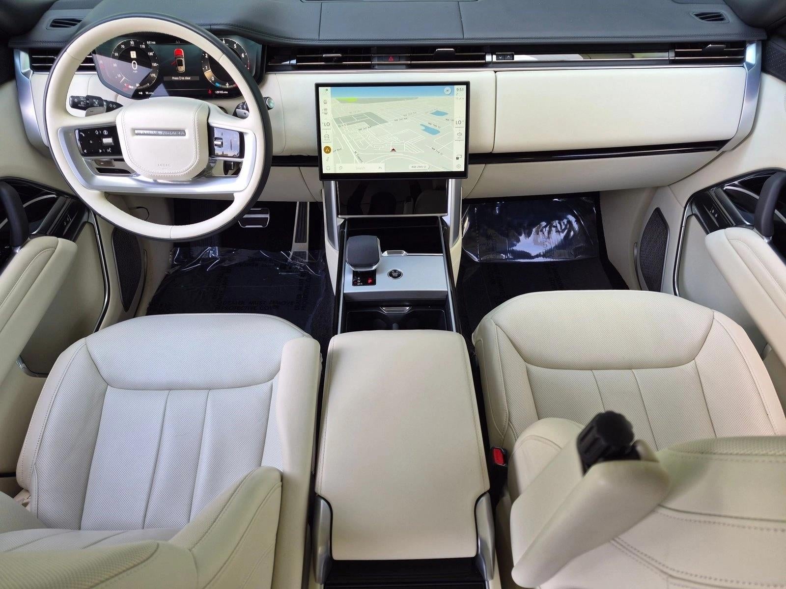 2025 Land Rover Range Rover P530 Autobiography LWB