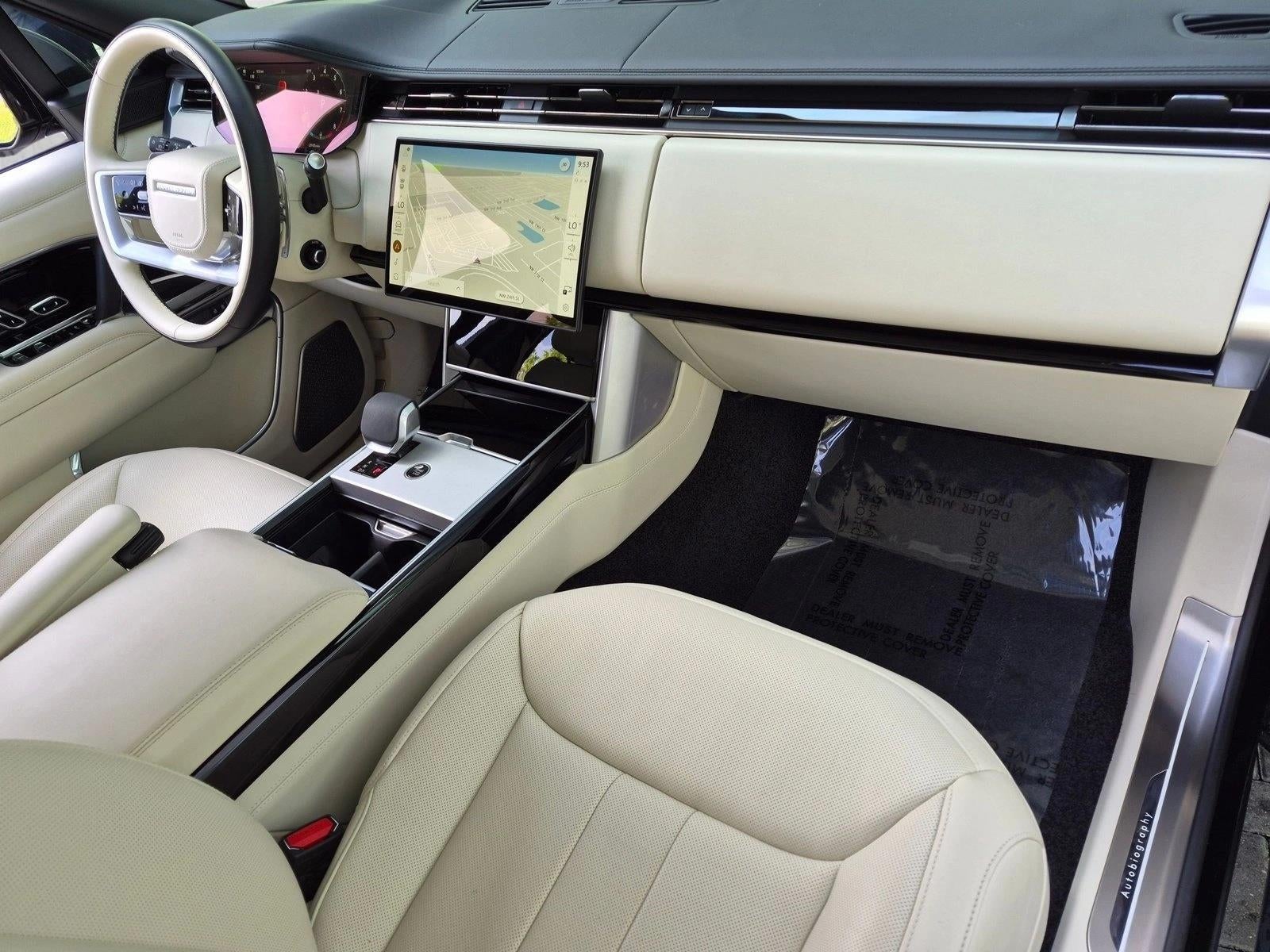 2025 Land Rover Range Rover P530 Autobiography LWB
