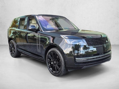 2023 Land Rover Range Rover P530 SE SWB