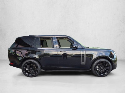 2023 Land Rover Range Rover P530 SE SWB