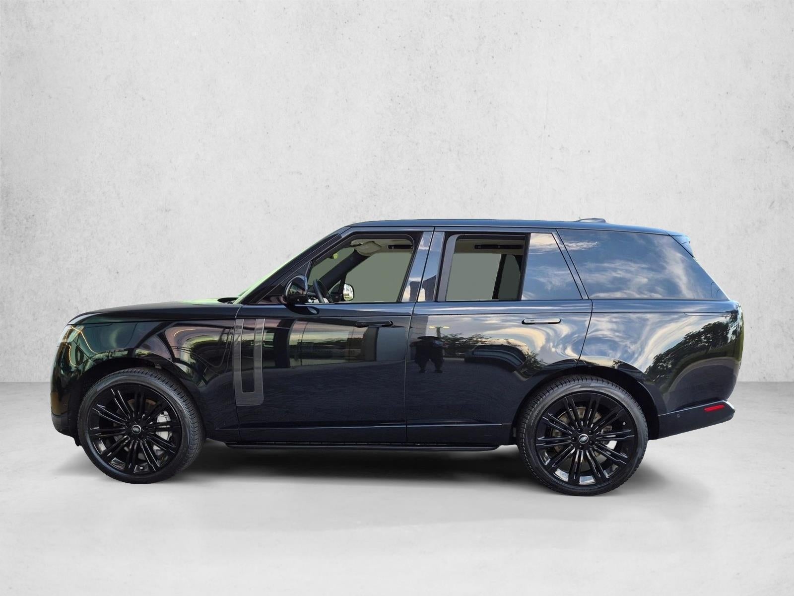 2023 Land Rover Range Rover P530 SE SWB