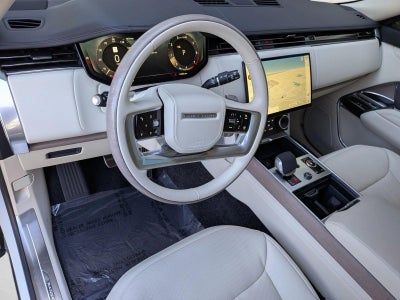 2023 Land Rover Range Rover P530 SE SWB