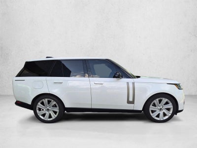 2023 Land Rover Range Rover P530 SE SWB