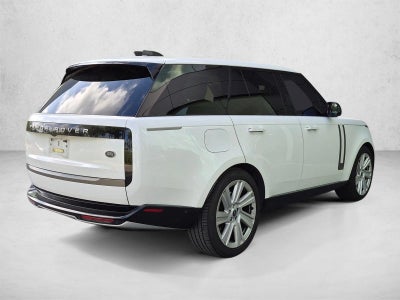 2023 Land Rover Range Rover P530 SE SWB