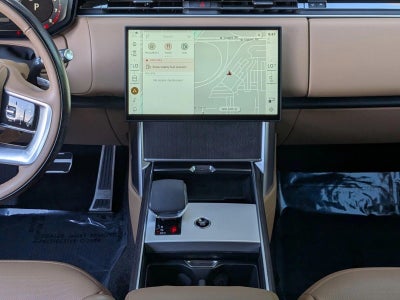 2025 Land Rover Range Rover P530 SE SWB