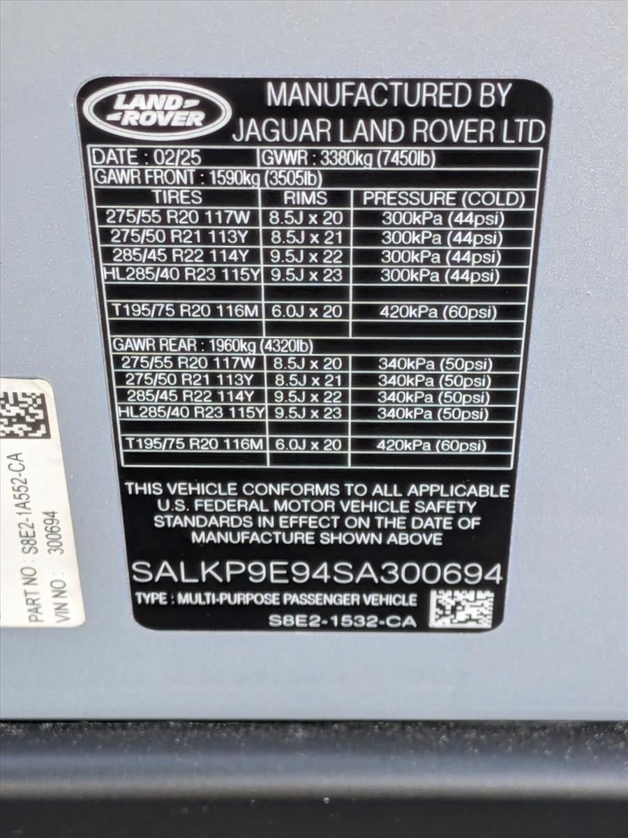 2025 Land Rover Range Rover P530 SE SWB