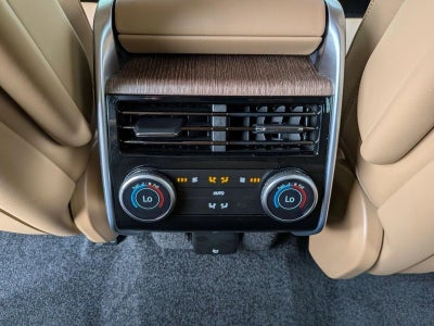 2024 Land Rover Range Rover P530 SE SWB