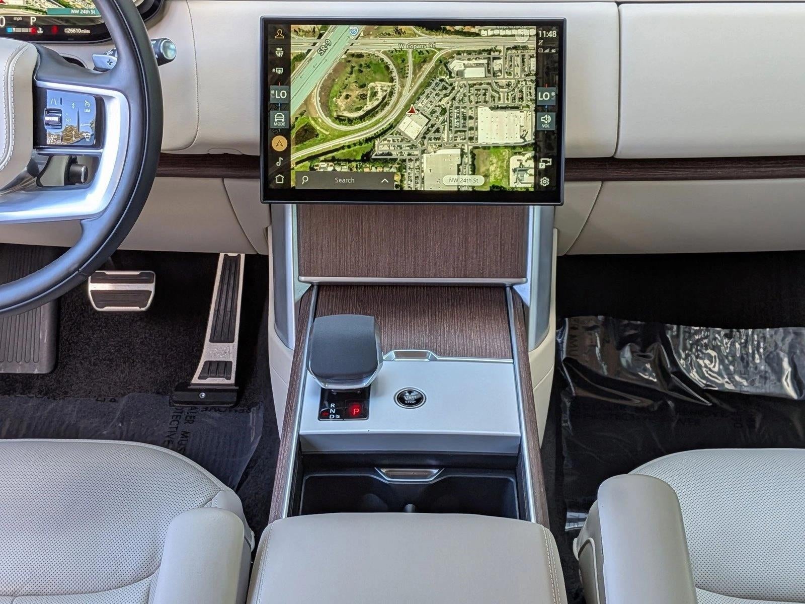 2024 Land Rover Range Rover P530 SE SWB