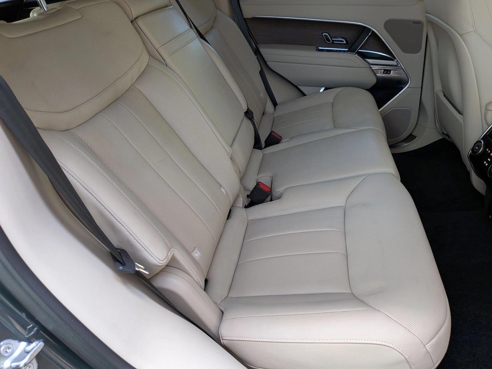 2024 Land Rover Range Rover P530 SE SWB