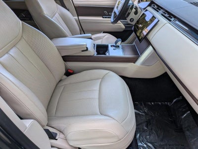 2024 Land Rover Range Rover P530 SE SWB