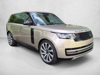 2026 Land Rover Range Rover P530 SE SWB