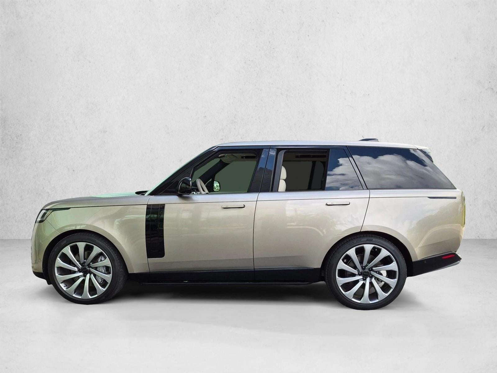 2026 Land Rover Range Rover P530 SE SWB