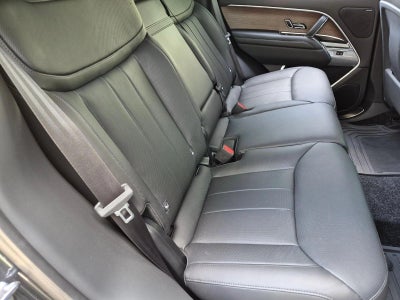 2025 Land Rover Range Rover P400 SE SWB