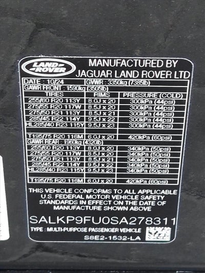 2025 Land Rover Range Rover P400 SE SWB