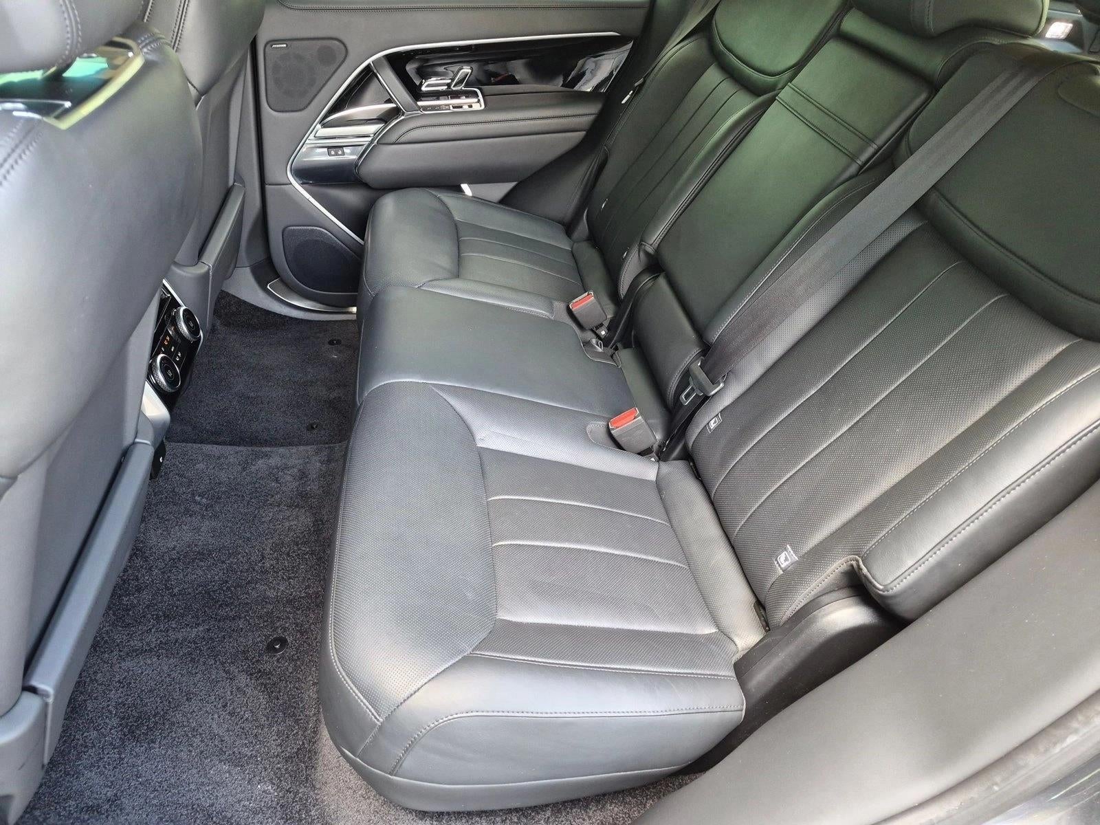 2023 Land Rover Range Rover P400 SE SWB