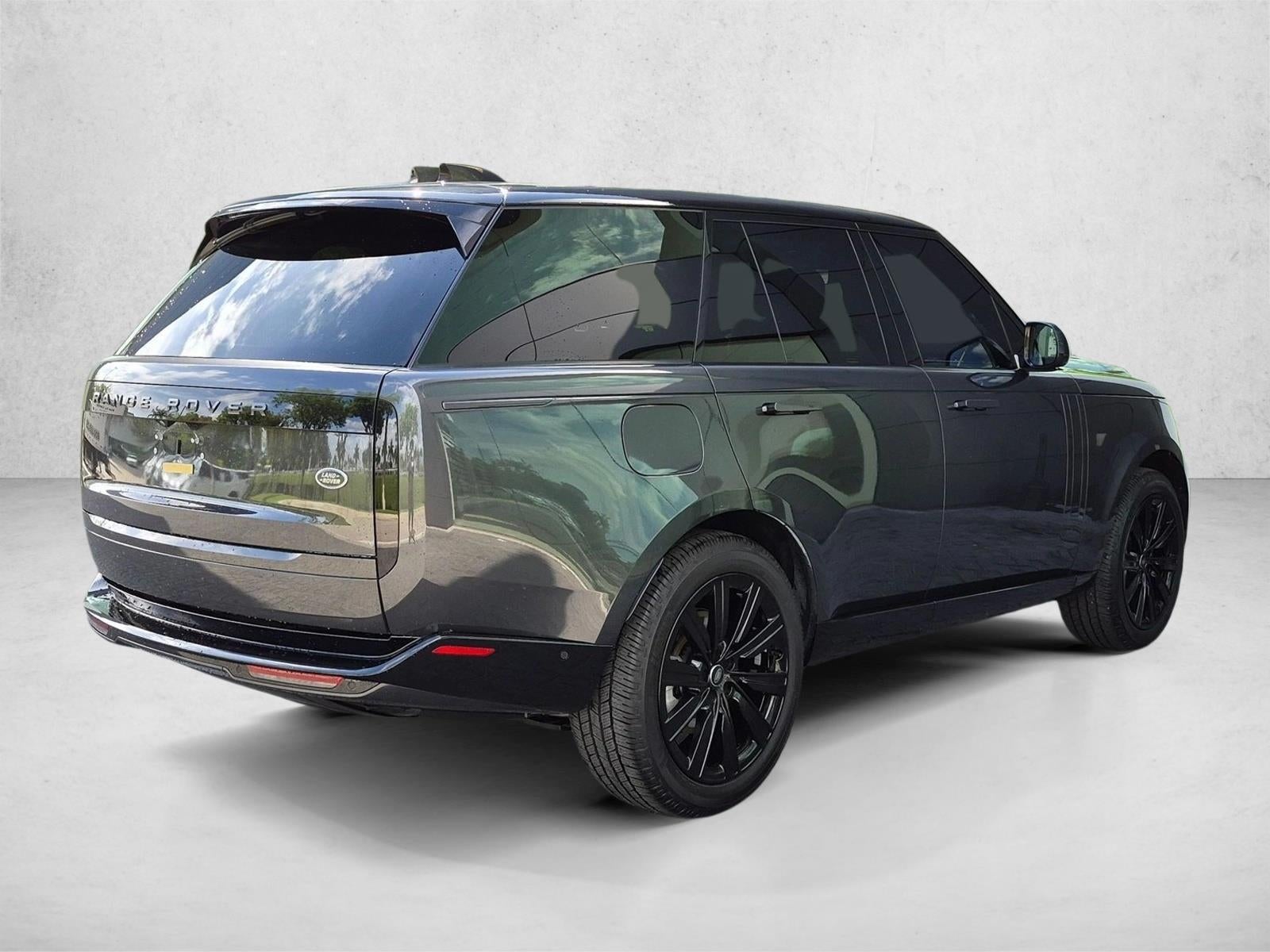 2023 Land Rover Range Rover P400 SE SWB