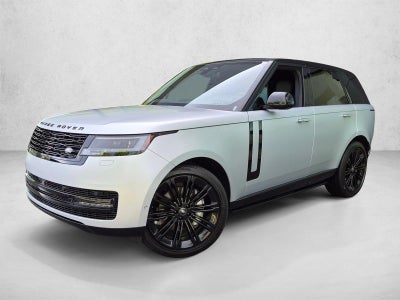 2025 Land Rover Range Rover P400 SE SWB