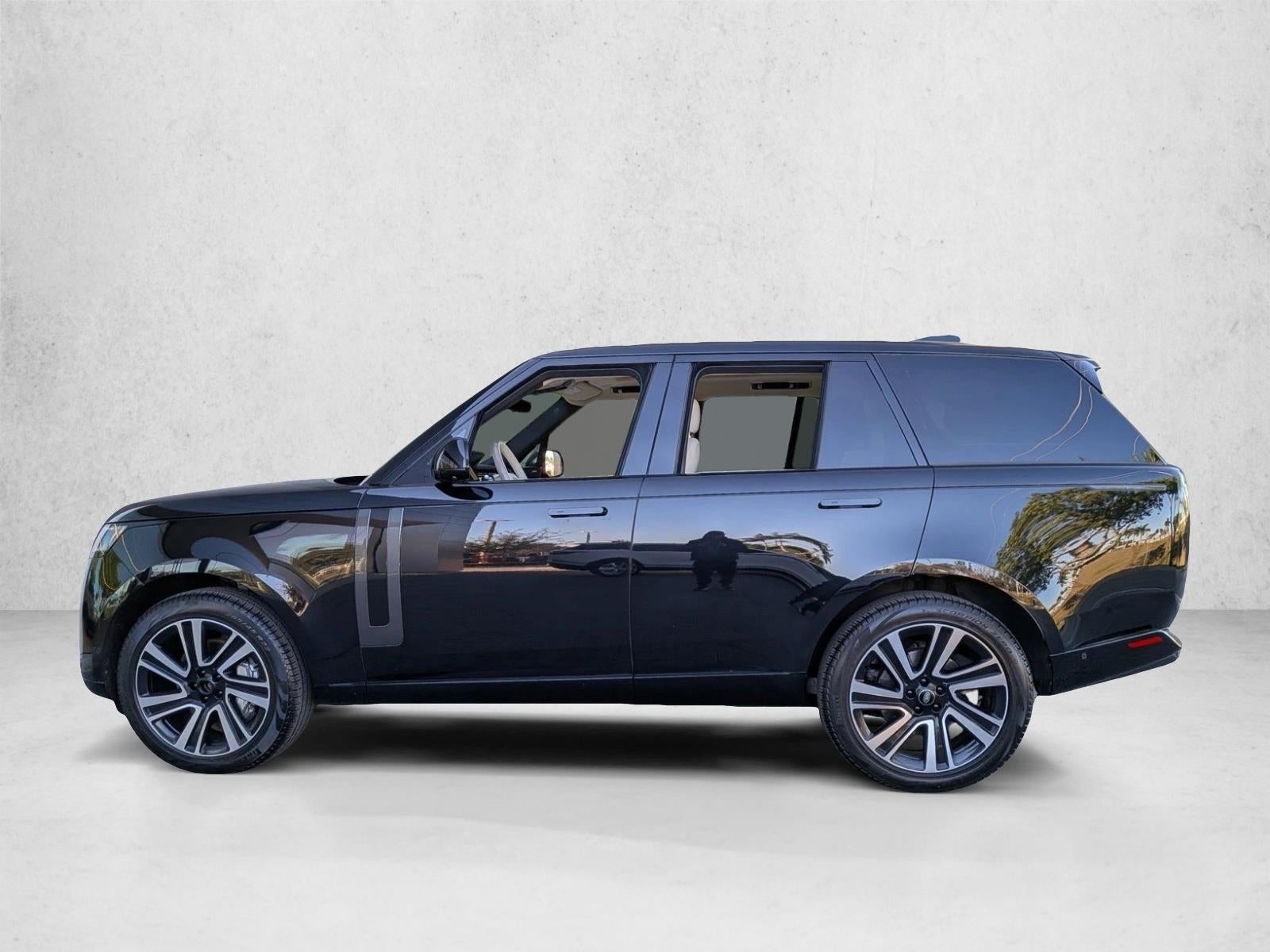 2023 Land Rover Range Rover P400 SE SWB