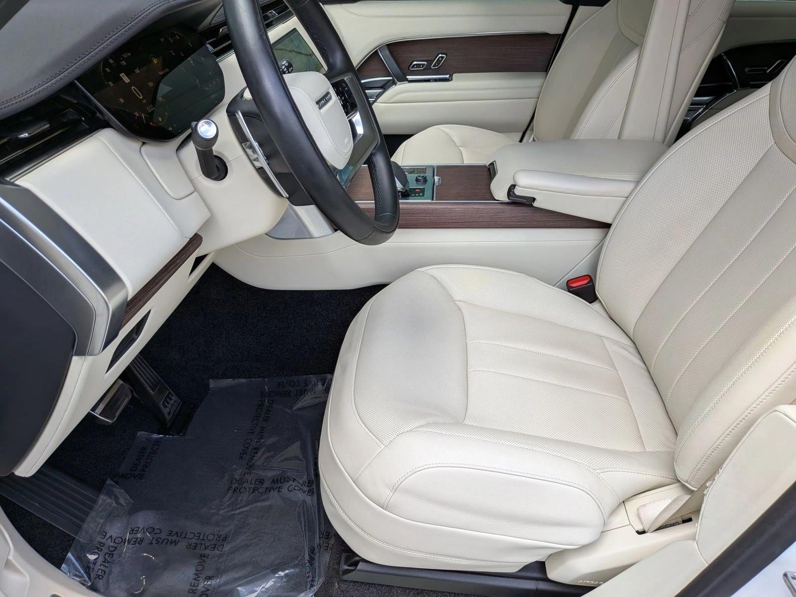 2023 Land Rover Range Rover P400 SE SWB