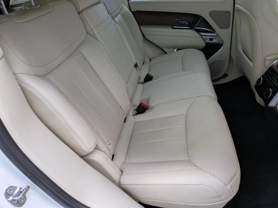 2023 Land Rover Range Rover P400 SE SWB