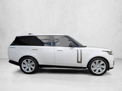 2023 Land Rover Range Rover P400 SE SWB