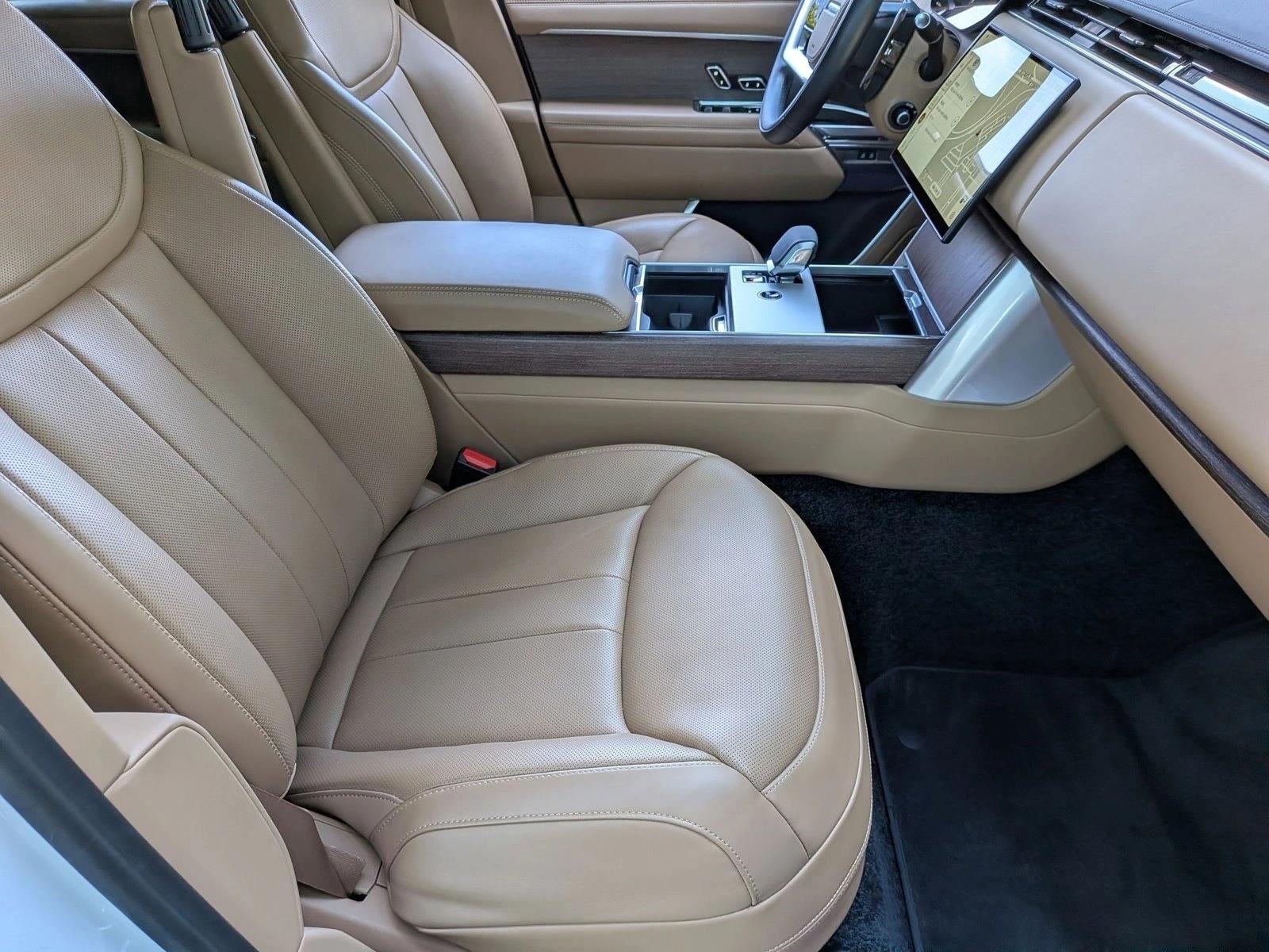 2024 Land Rover Range Rover P400 SE SWB