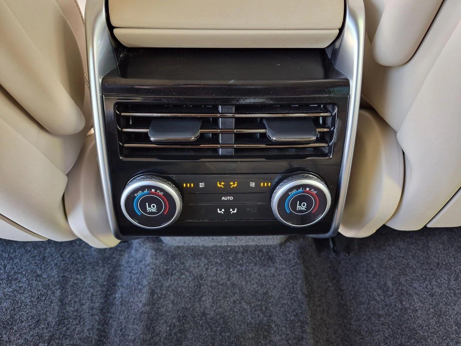 2023 Land Rover Range Rover P400 SE SWB
