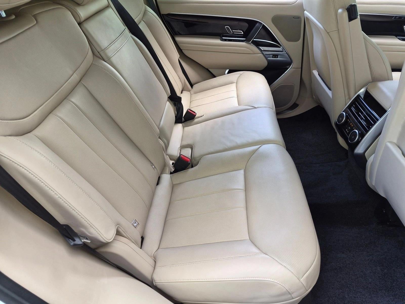 2023 Land Rover Range Rover P400 SE SWB