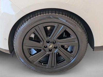 2023 Land Rover Range Rover P530 SE LWB 7 Seat