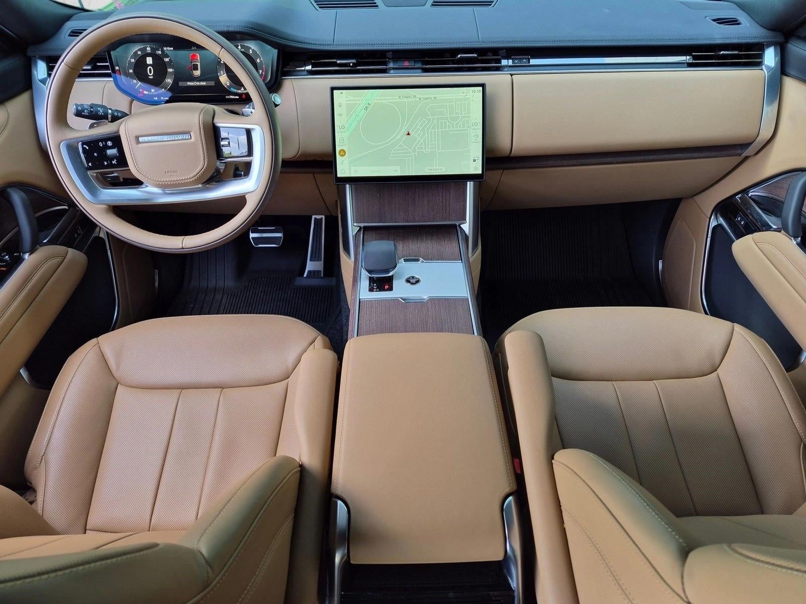 2026 Land Rover Range Rover P530 SE LWB 7 Seat