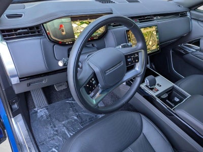 2025 Land Rover Range Rover P400 SE LWB 7 Seat