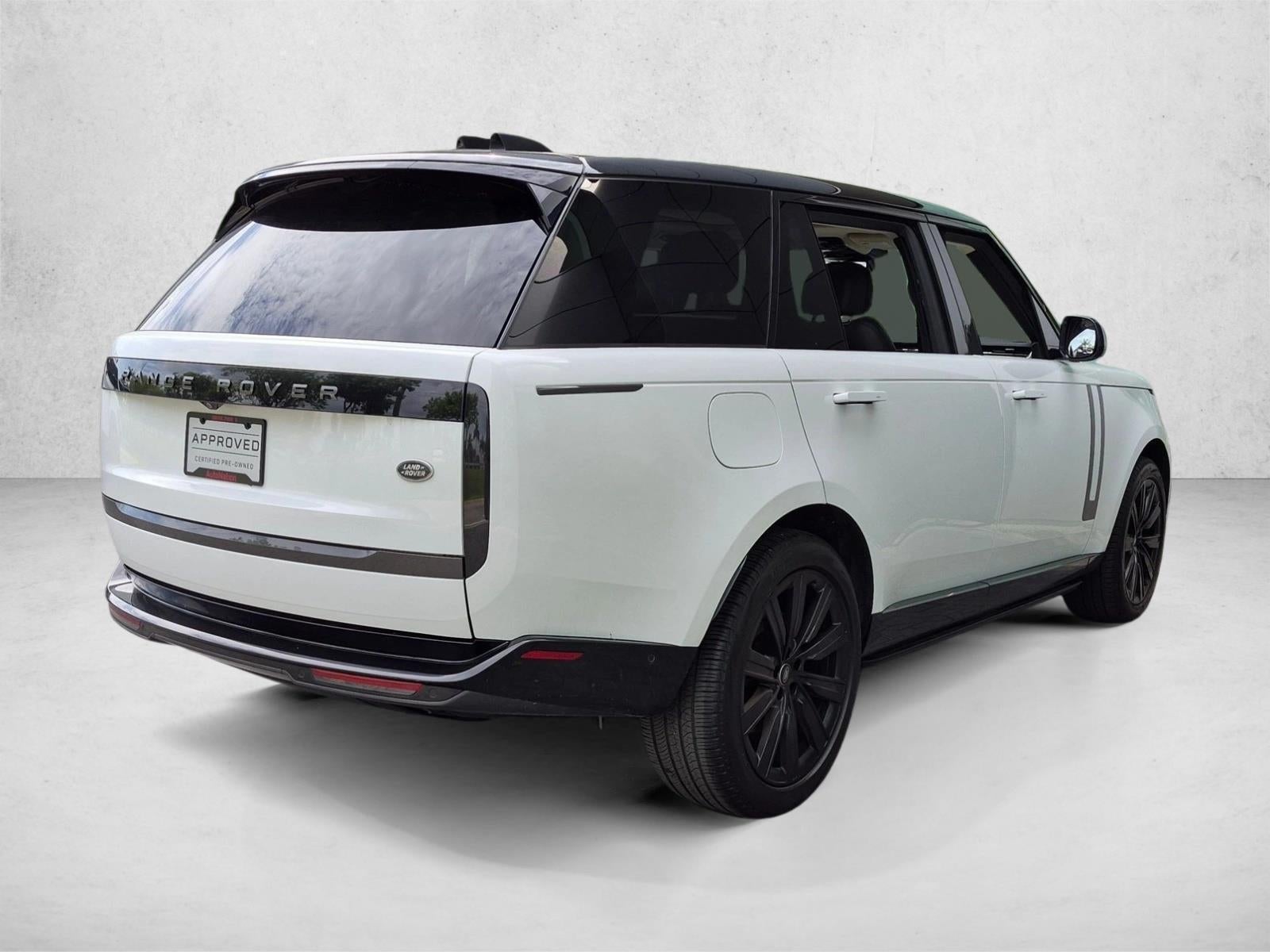 2023 Land Rover Range Rover P400 SE LWB 7 Seat