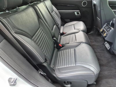 2025 Land Rover Discovery P300 S