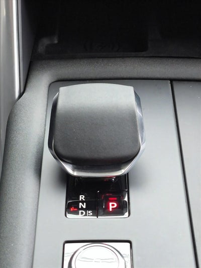 2025 Land Rover Discovery P300 S