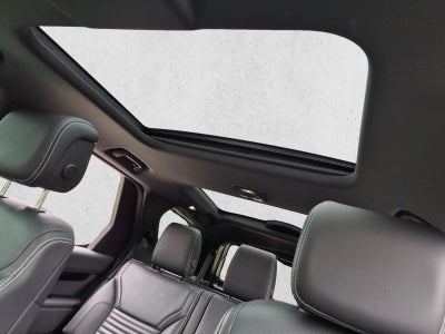 2025 Land Rover Discovery P300 S