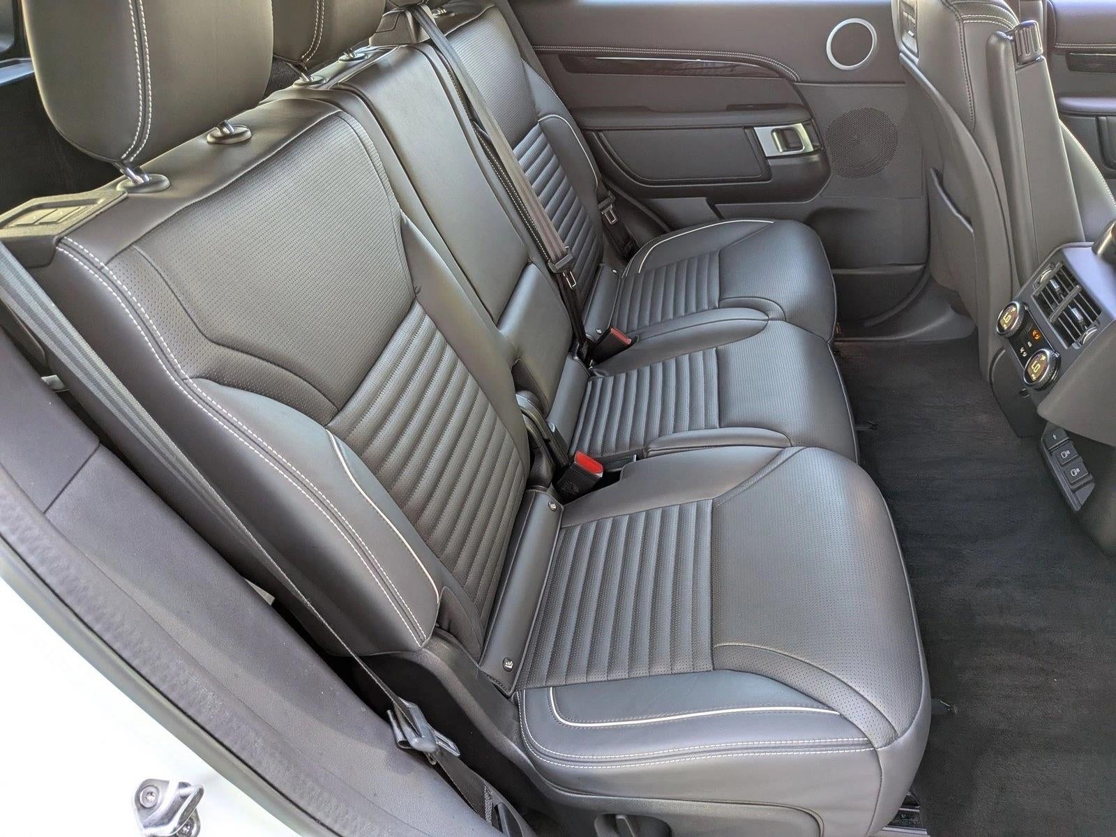 2023 Land Rover Discovery P300 S R-Dynamic