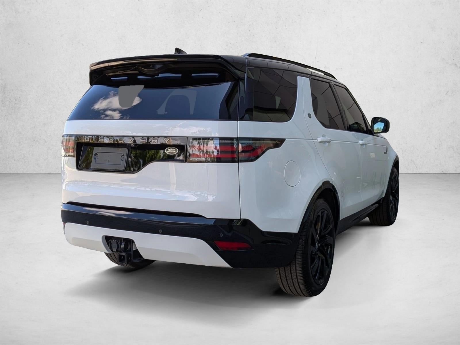 2023 Land Rover Discovery P300 S R-Dynamic