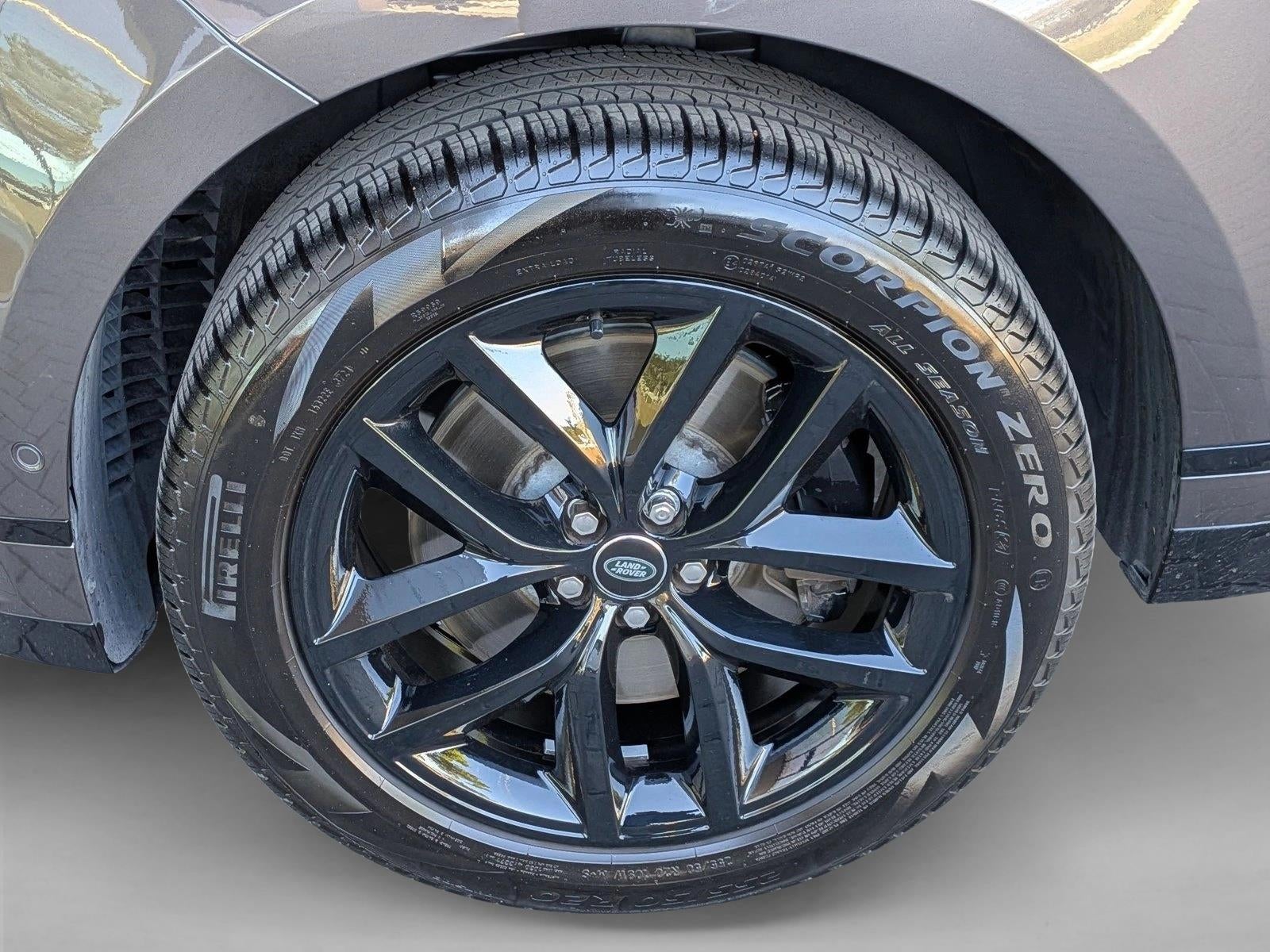 2026 Land Rover Range Rover Velar P250 Dynamic SE *Ltd Avail*