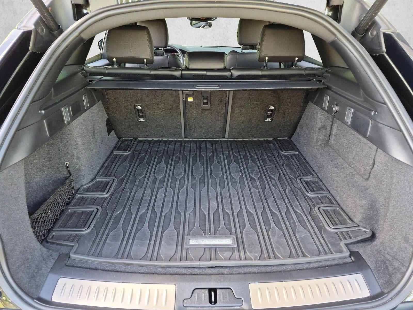 2024 Land Rover Range Rover Velar P250 Dynamic SE