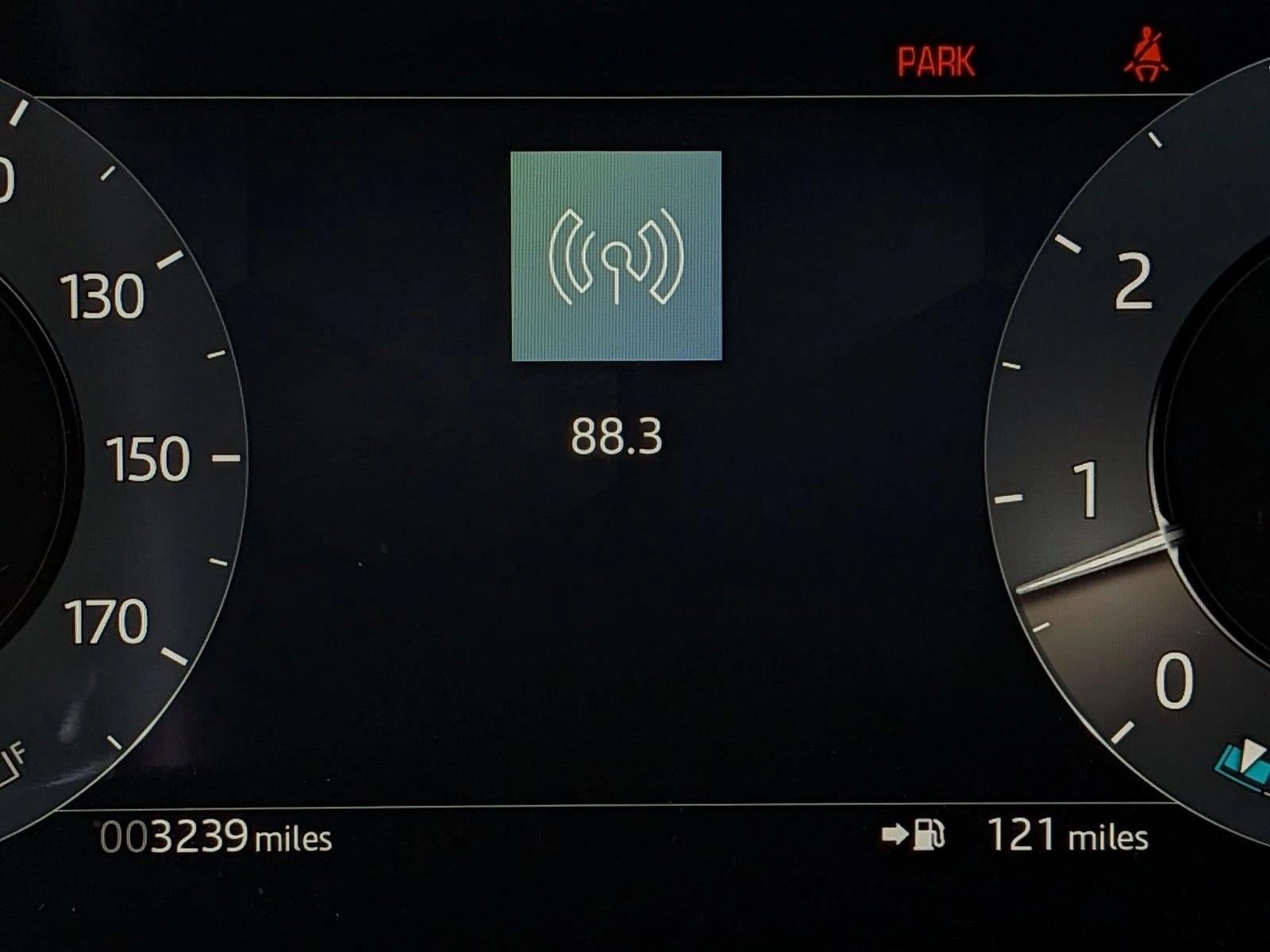 2026 Land Rover Range Rover Velar P400 Dynamic SE *Ltd Avail*