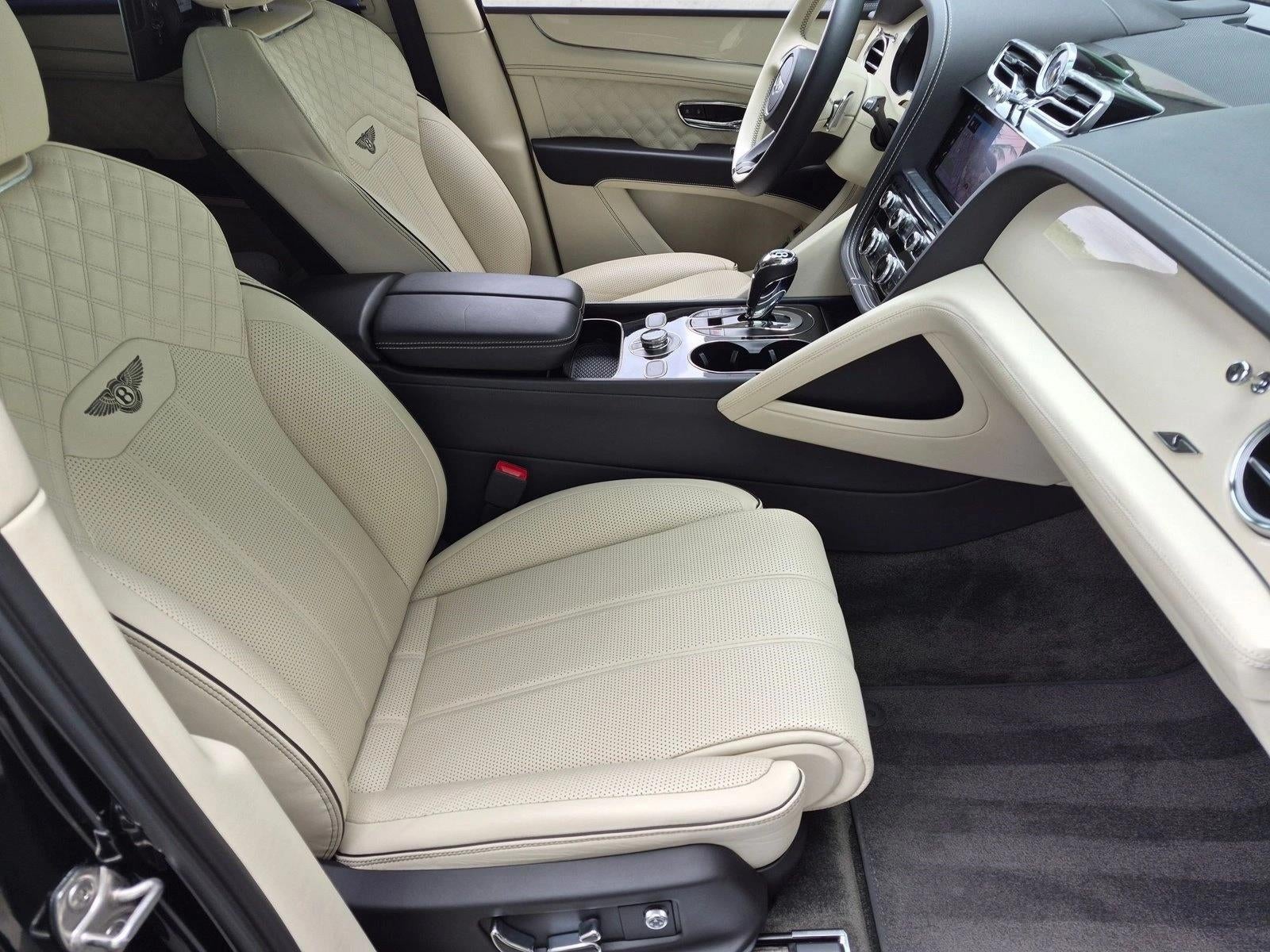 2023 Bentley Bentayga Azure AWD