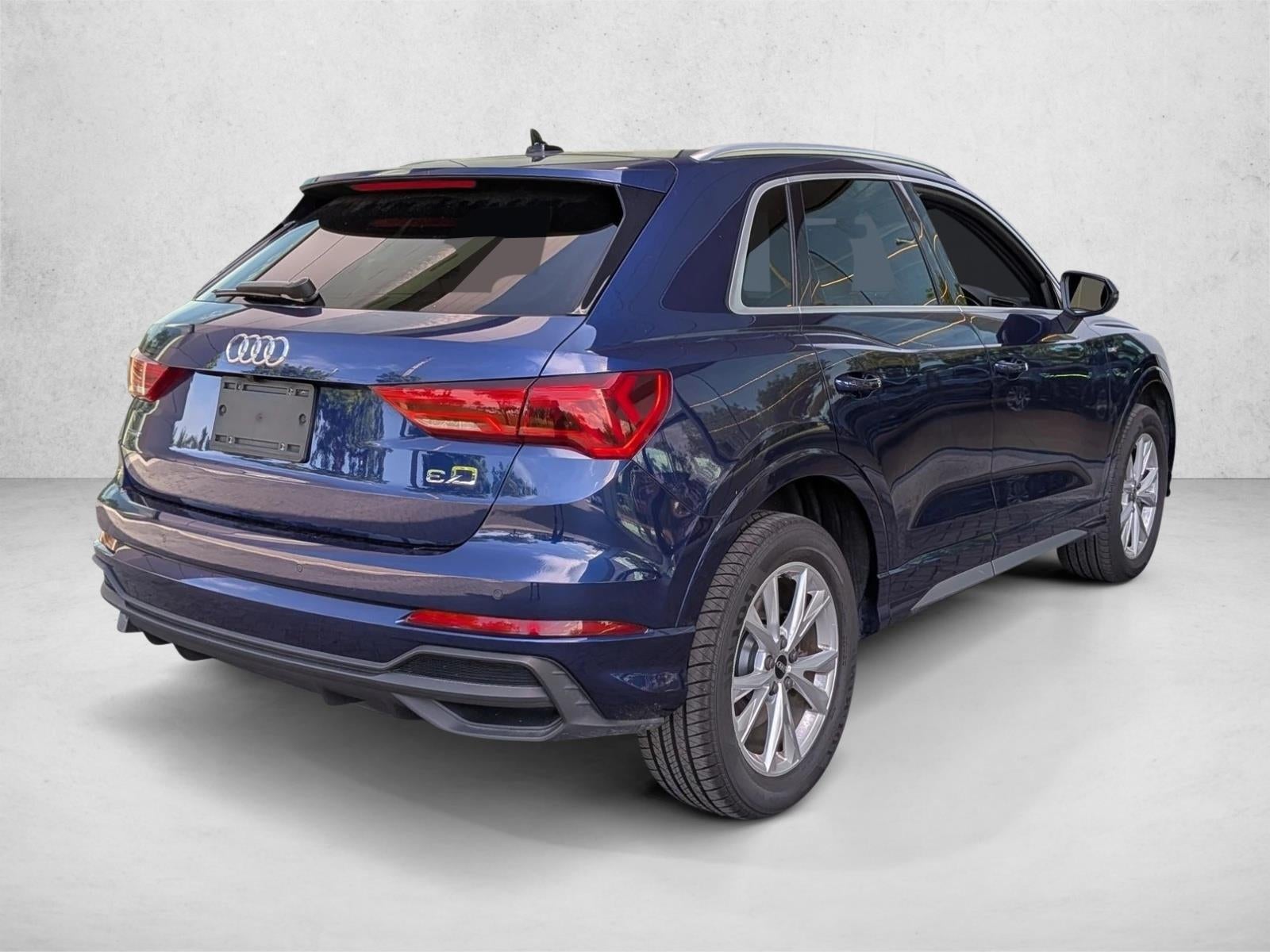 2024 Audi Q3 S line Premium 45 TFSI quattro