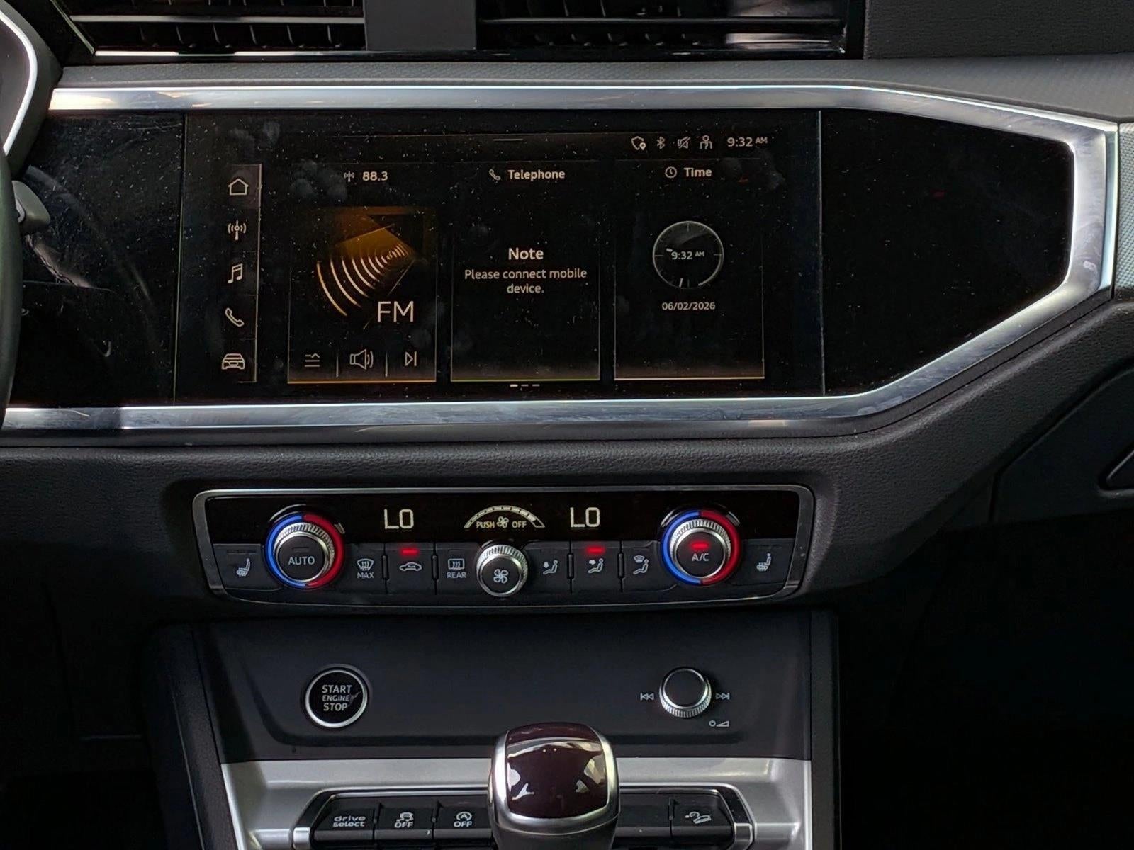 2024 Audi Q3 S line Premium 45 TFSI quattro
