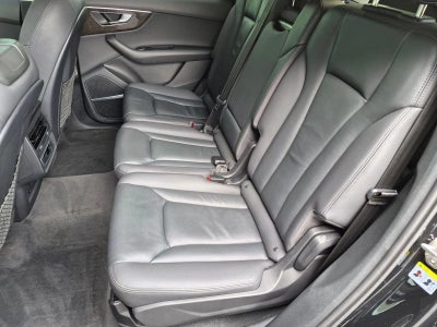 2022 Audi Q7 Premium Plus 45 TFSI quattro