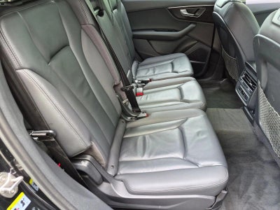 2022 Audi Q7 Premium Plus 45 TFSI quattro